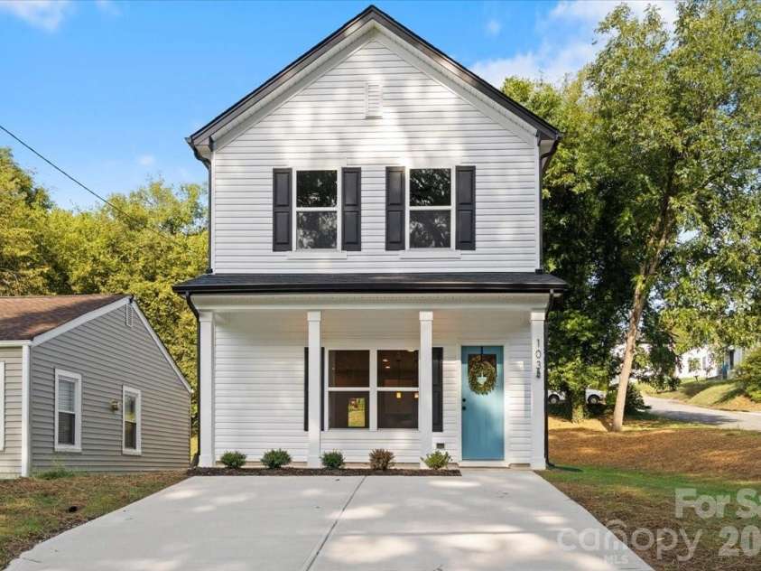103 High Avenue, Concord, NC 28025.  MLS# CAR4423045, YatesRealty ID 49698. 