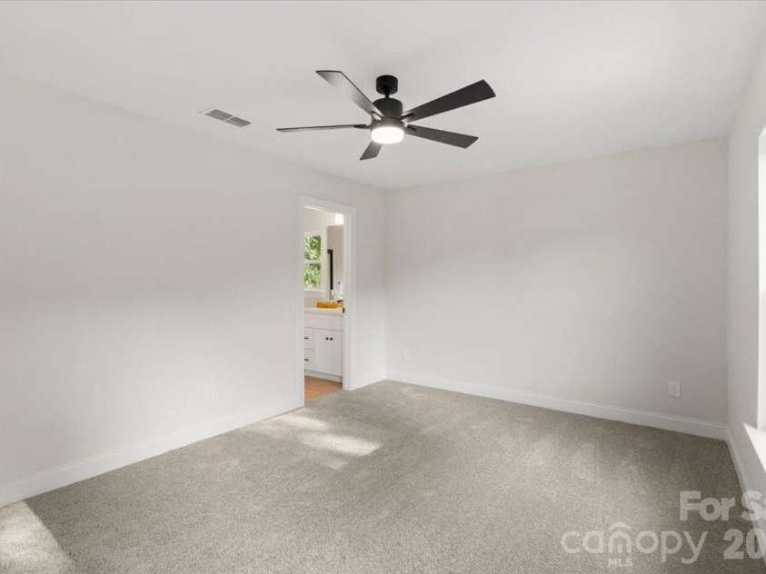 103 High Avenue, Concord, NC 28025.  MLS# CAR4423045, YatesRealty ID 49698. 