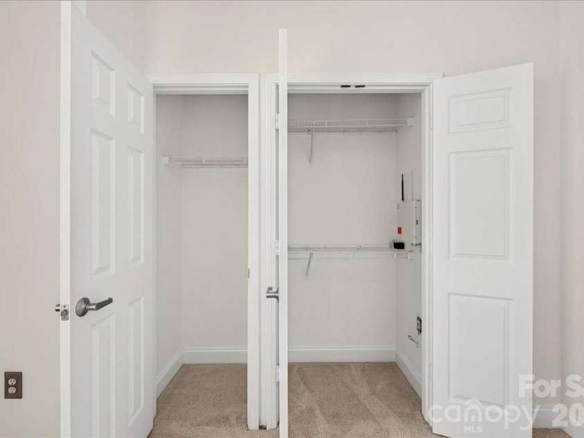 783 Grandin Road, Charlotte, NC 28208.  MLS# CAR4408667, YatesRealty ID 49700. Primary dual closets