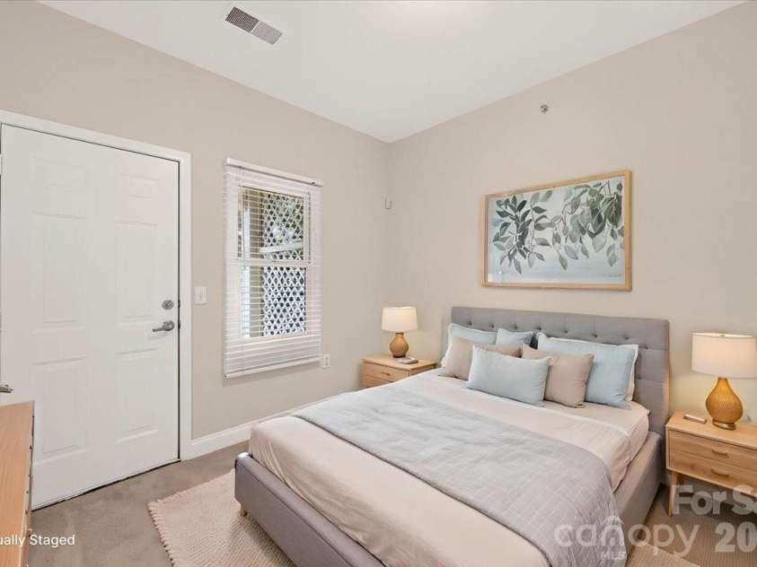 783 Grandin Road, Charlotte, NC 28208.  MLS# CAR4408667, YatesRealty ID 49700. Third En Suite Bedroom