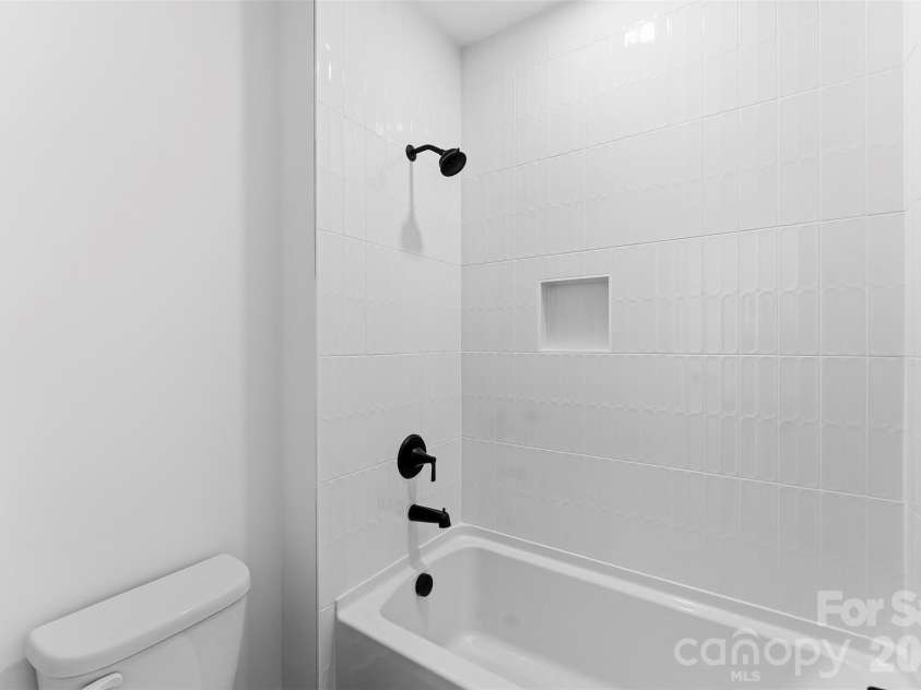 209 Parkdale Drive, Belmont, NC 28012.  MLS# CAR4422929, YatesRealty ID 49701. 