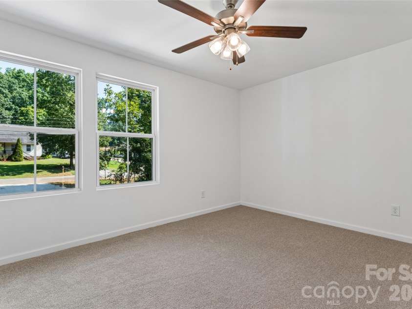 3150 Lavender Lane, Kannapolis, NC 28083.  MLS# CAR4423178, YatesRealty ID 49705. 