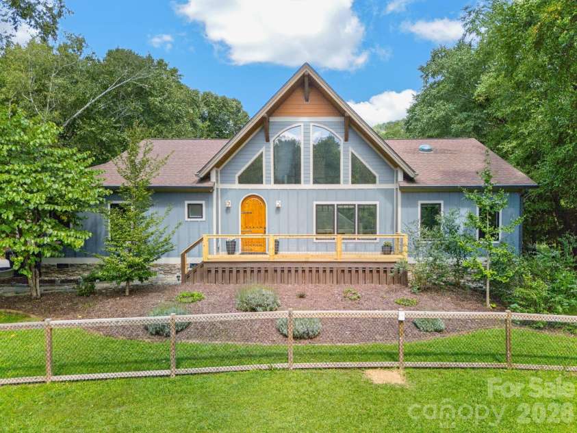 73 Hudson Hollow, Horse Shoe, NC 28742.  MLS# CAR4418438, YatesRealty ID 49706. Front
