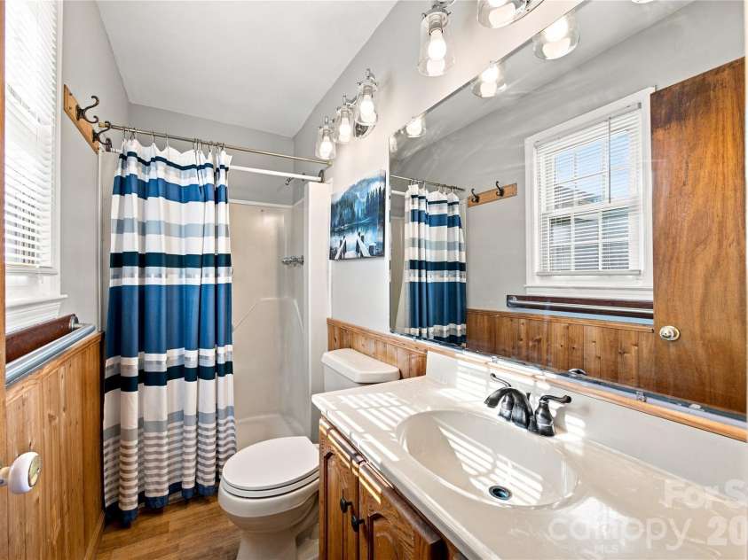 1270 Old Stone House Road, Salisbury, NC 28146.  MLS# CAR4423191, YatesRealty ID 49707. Primary Bathroom