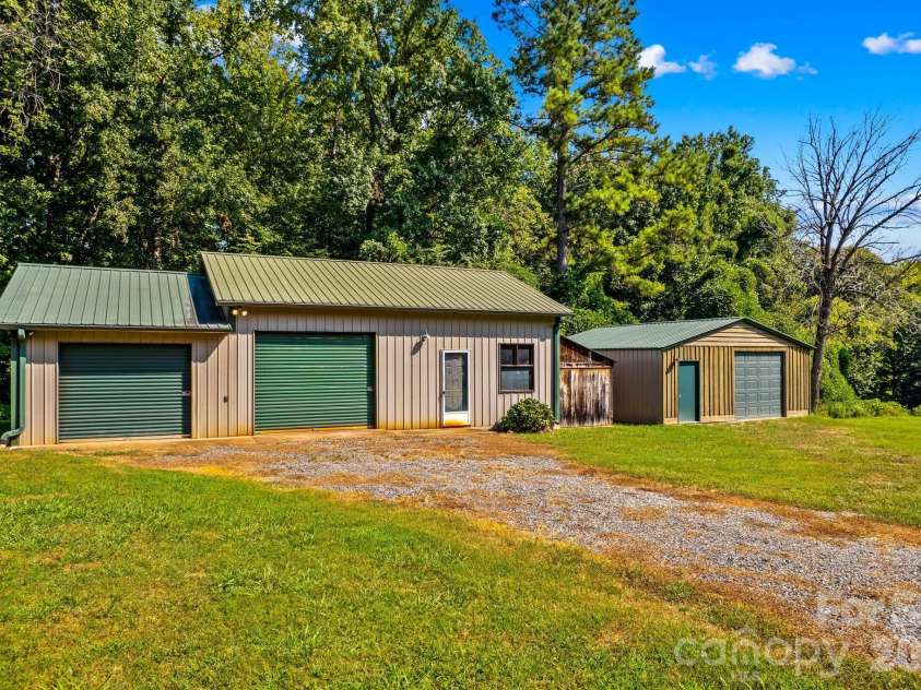 513 Snider Street, Salisbury, NC 28144.  MLS# CAR4421649, YatesRealty ID 49709. 