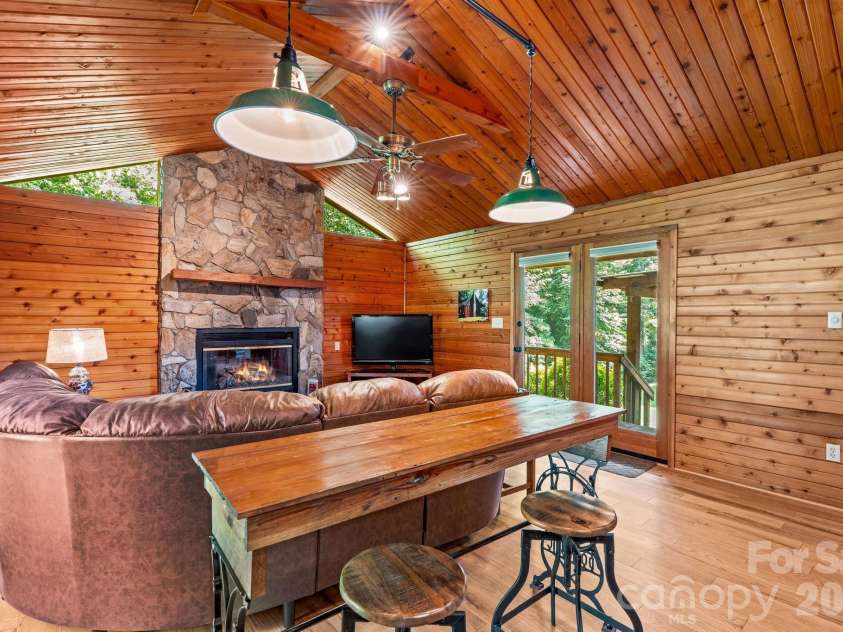 513 Snider Street, Salisbury, NC 28144.  MLS# CAR4421649, YatesRealty ID 49709. 