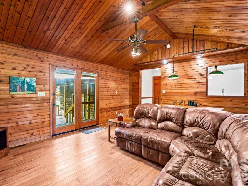 513 Snider Street, Salisbury, NC 28144.  MLS# CAR4421649, YatesRealty ID 49709. 