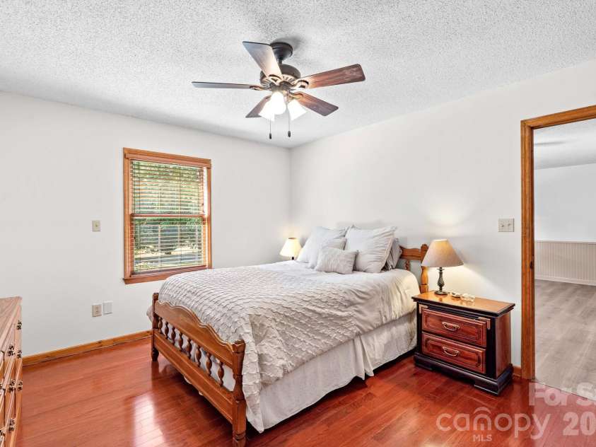 513 Snider Street, Salisbury, NC 28144.  MLS# CAR4421649, YatesRealty ID 49709. 