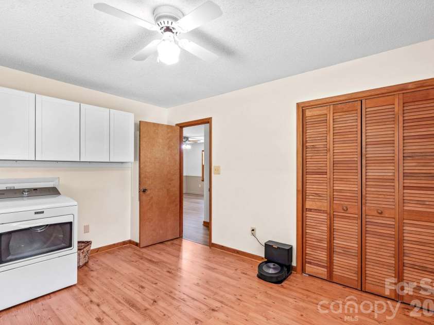513 Snider Street, Salisbury, NC 28144.  MLS# CAR4421649, YatesRealty ID 49709. 