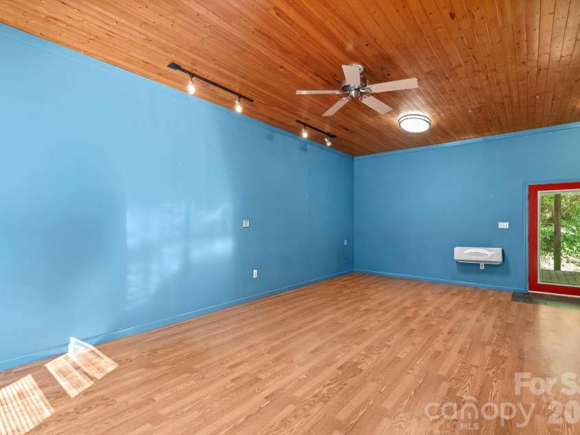 513 Snider Street, Salisbury, NC 28144.  MLS# CAR4421649, YatesRealty ID 49709. 