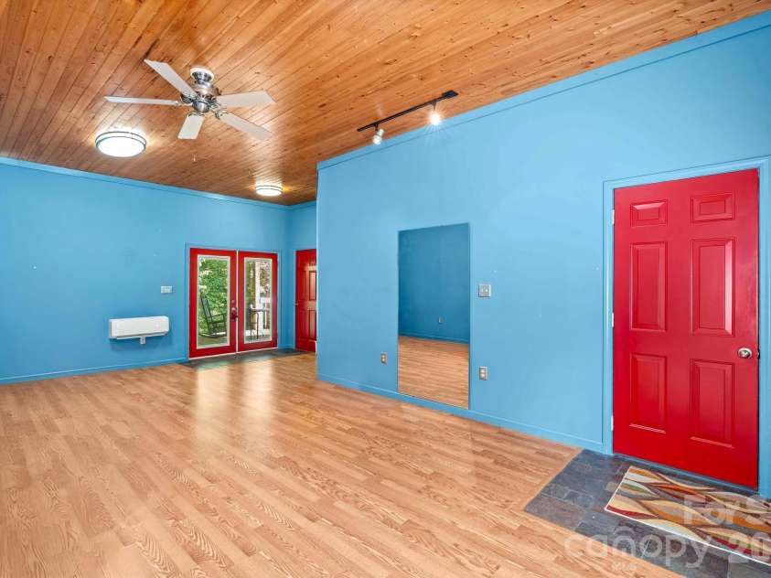 513 Snider Street, Salisbury, NC 28144.  MLS# CAR4421649, YatesRealty ID 49709. 