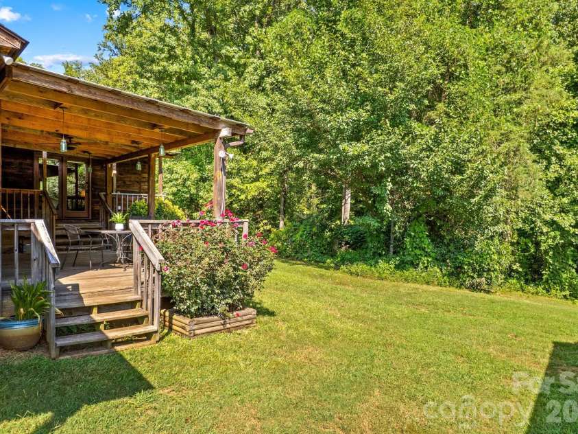 513 Snider Street, Salisbury, NC 28144.  MLS# CAR4421649, YatesRealty ID 49709. 