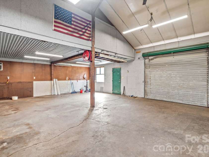 513 Snider Street, Salisbury, NC 28144.  MLS# CAR4421649, YatesRealty ID 49709. 