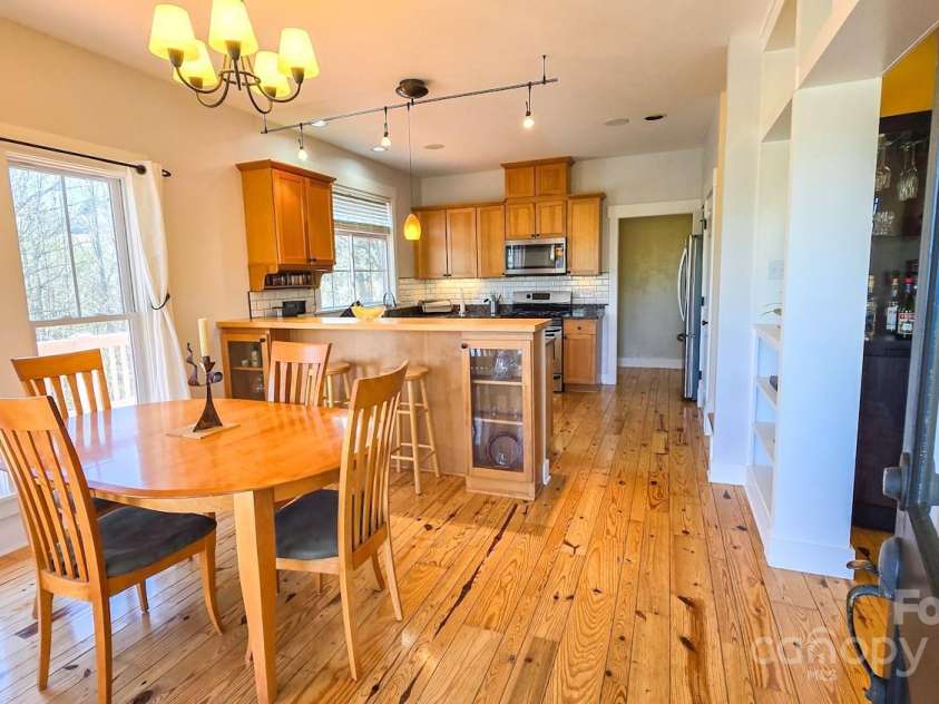 20 Spicebush Lane, Weaverville, NC 28787.  MLS# CAR4228487, YatesRealty ID 4971. 