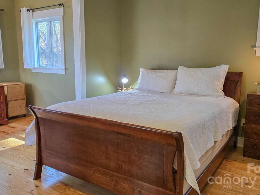 20 Spicebush Lane, Weaverville, NC 28787.  MLS# CAR4228487, YatesRealty ID 4971. 