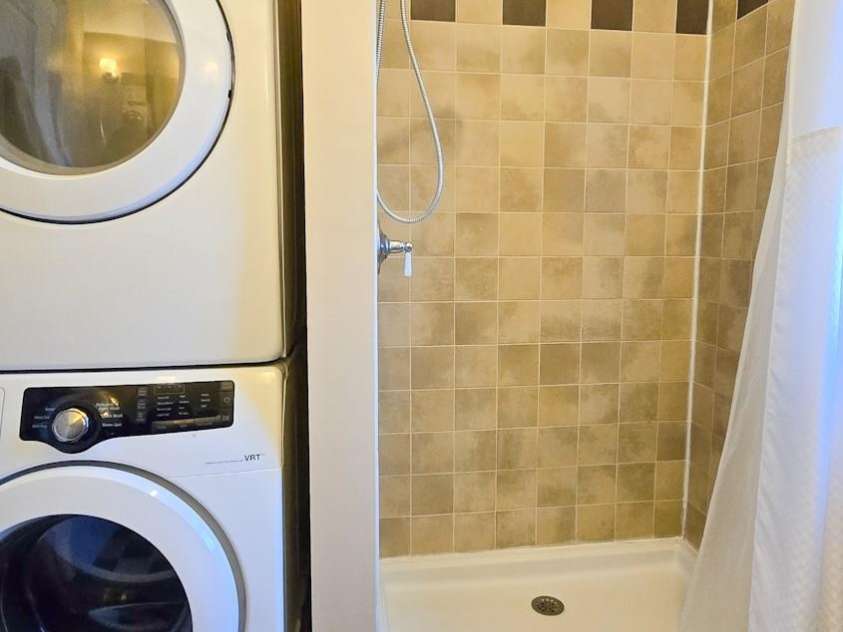 20 Spicebush Lane, Weaverville, NC 28787.  MLS# CAR4228487, YatesRealty ID 4971. 