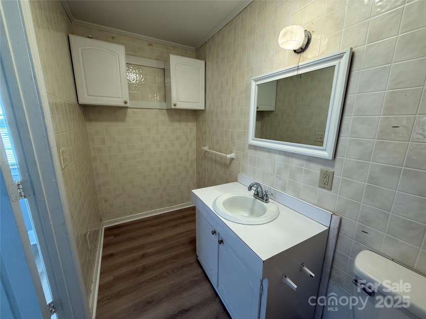 305 Tec Road, Cheraw, SC 29520.  MLS# CAR4324645, YatesRealty ID 4971. 
