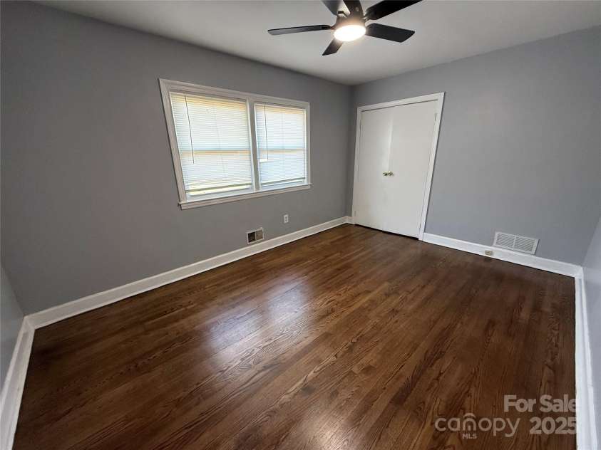 305 Tec Road, Cheraw, SC 29520.  MLS# CAR4324645, YatesRealty ID 4971. 