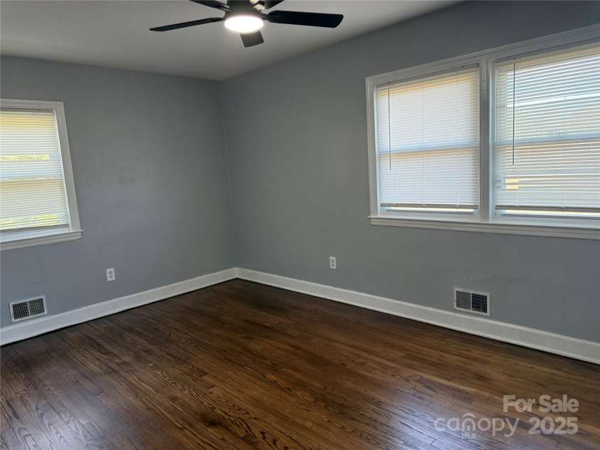 305 Tec Road, Cheraw, SC 29520.  MLS# CAR4324645, YatesRealty ID 4971. 