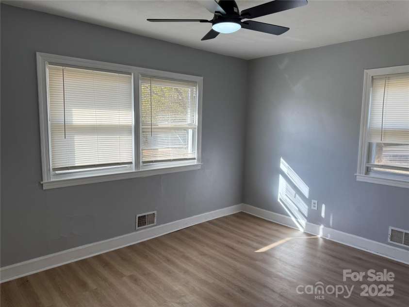 305 Tec Road, Cheraw, SC 29520.  MLS# CAR4324645, YatesRealty ID 4971. 