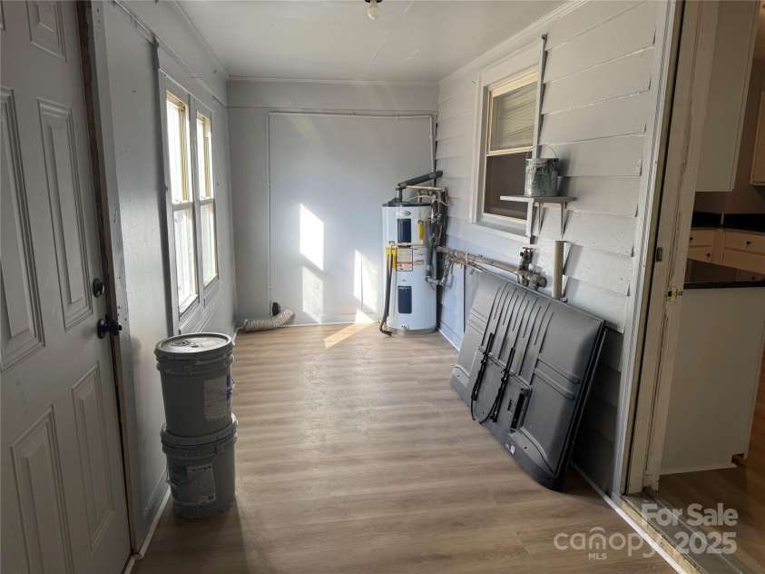 305 Tec Road, Cheraw, SC 29520.  MLS# CAR4324645, YatesRealty ID 4971. 