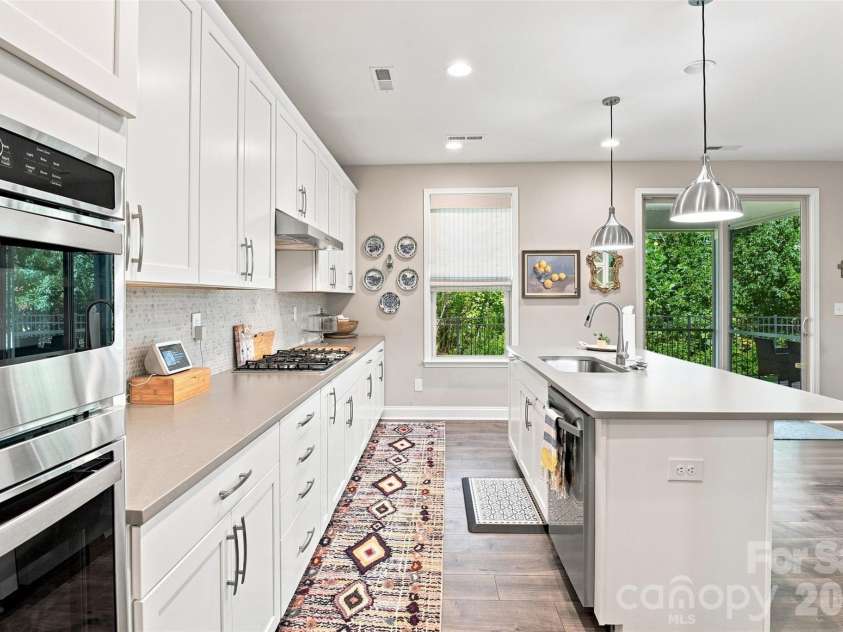 2705 Suffolk Place, Fort Mill, SC 29715.  MLS# CAR4398709, YatesRealty ID 49710. 