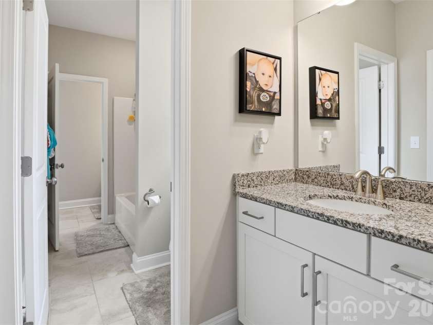 2705 Suffolk Place, Fort Mill, SC 29715.  MLS# CAR4398709, YatesRealty ID 49710. 