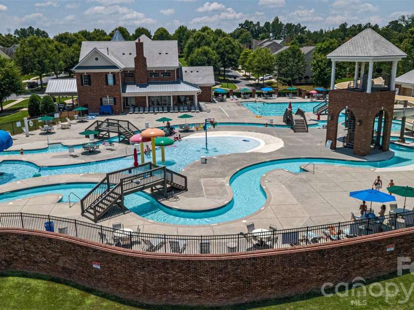 2705 Suffolk Place, Fort Mill, SC 29715.  MLS# CAR4398709, YatesRealty ID 49710. 