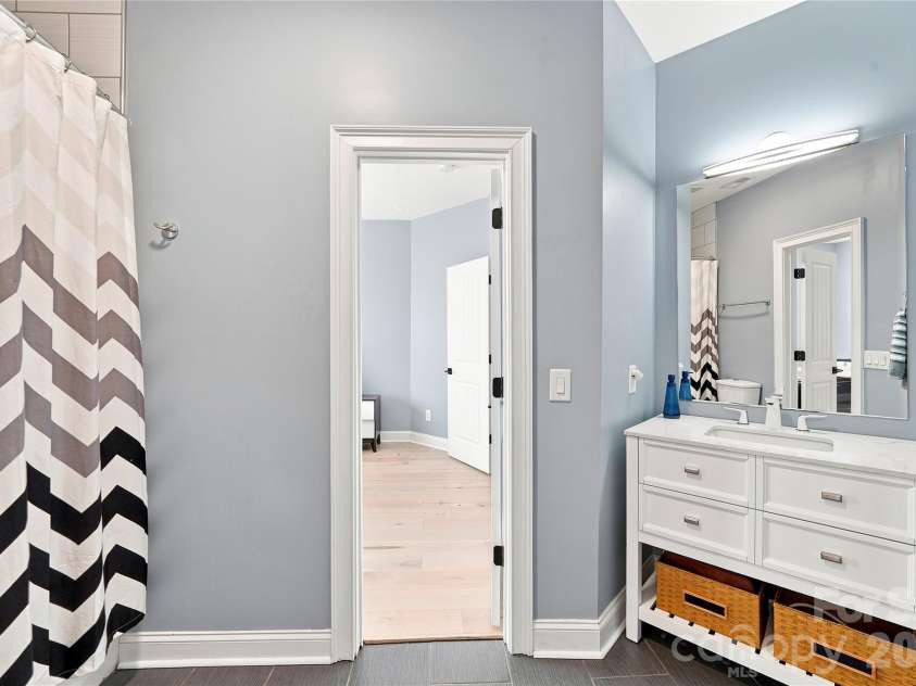 8007 Glen Abbey Circle, Stanley, NC 28164.  MLS# CAR4423031, YatesRealty ID 49712. 