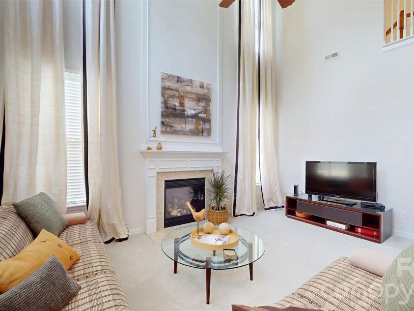 6005 Lillyshire Place, Charlotte, NC 28213.  MLS# CAR4422829, YatesRealty ID 49713. 