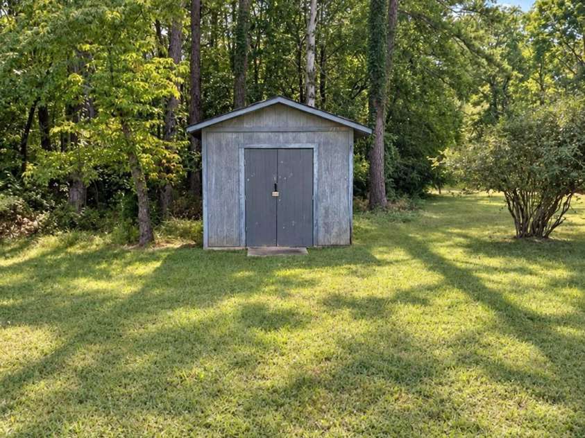 506 Elm Street, Norwood, NC 28128.  MLS# CAR4422927, YatesRealty ID 49718. Detached storage