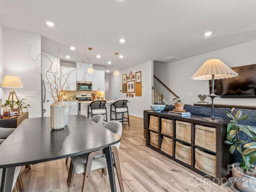 524 Tayberry Lane, Fort Mill, SC 29715.  MLS# CAR4420394, YatesRealty ID 49719. 