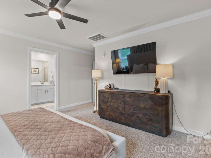 524 Tayberry Lane, Fort Mill, SC 29715.  MLS# CAR4420394, YatesRealty ID 49719. 
