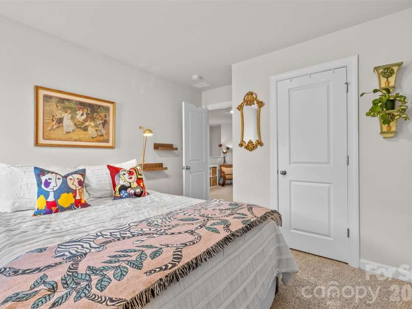 524 Tayberry Lane, Fort Mill, SC 29715.  MLS# CAR4420394, YatesRealty ID 49719. 
