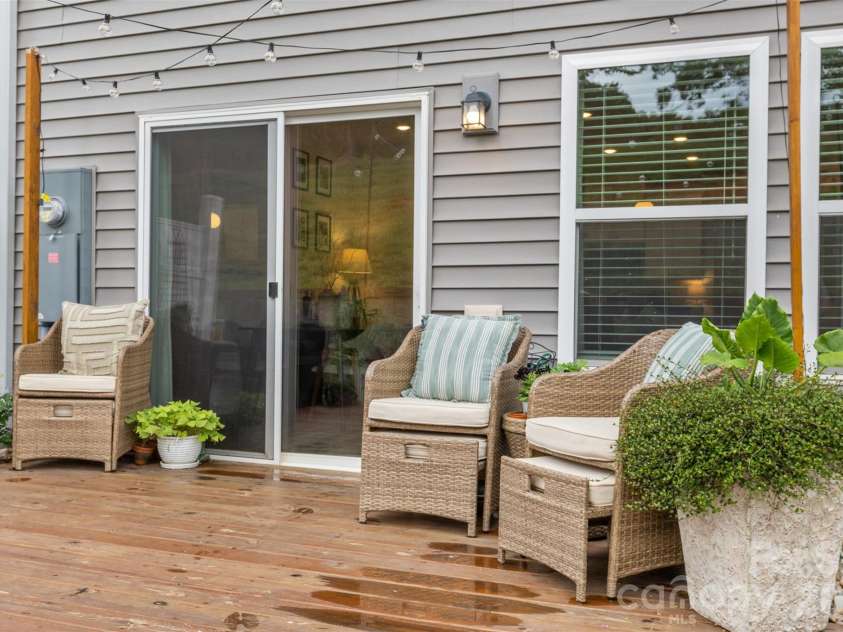 524 Tayberry Lane, Fort Mill, SC 29715.  MLS# CAR4420394, YatesRealty ID 49719. 