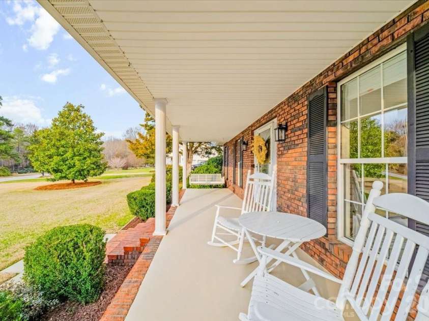 16601 Jefferson Place, Fort Mill, SC 29708.  MLS# CAR4351321, YatesRealty ID 4972. Front Porch