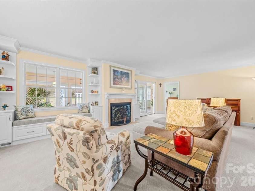 16601 Jefferson Place, Fort Mill, SC 29708.  MLS# CAR4351321, YatesRealty ID 4972. Living Room