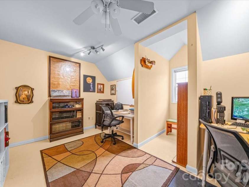 16601 Jefferson Place, Fort Mill, SC 29708.  MLS# CAR4351321, YatesRealty ID 4972. Office