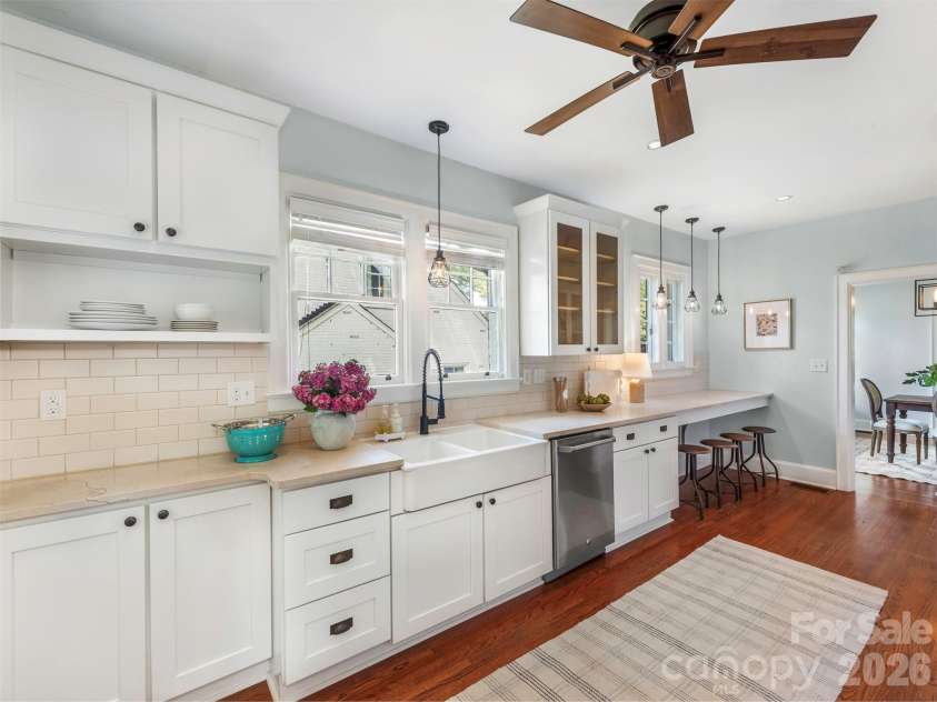 201 Brandywine Road, Charlotte, NC 28209.  MLS# CAR4423103, YatesRealty ID 49720. 