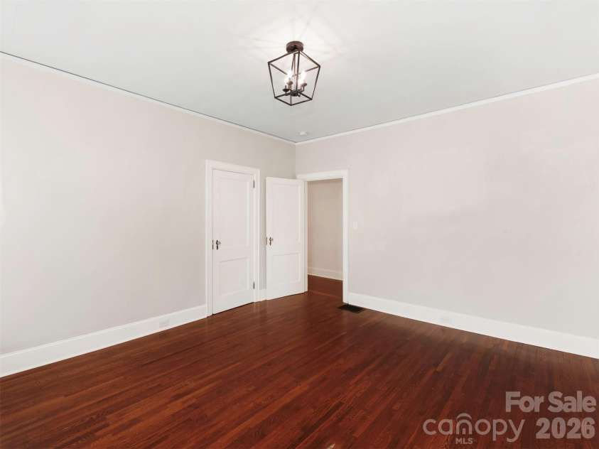 201 Brandywine Road, Charlotte, NC 28209.  MLS# CAR4423103, YatesRealty ID 49720. 