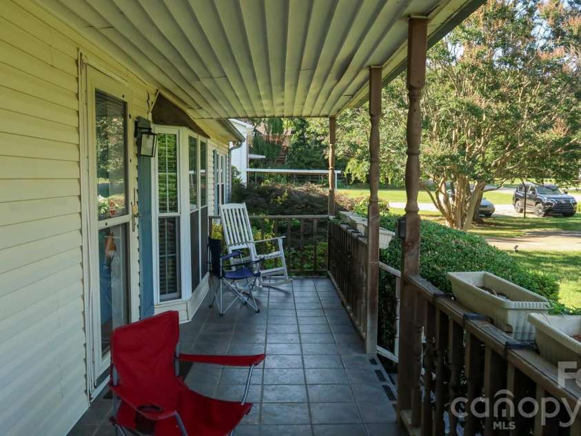 114 Tamer Road, Mooresville, NC 28117.  MLS# CAR4422602, YatesRealty ID 49724. 