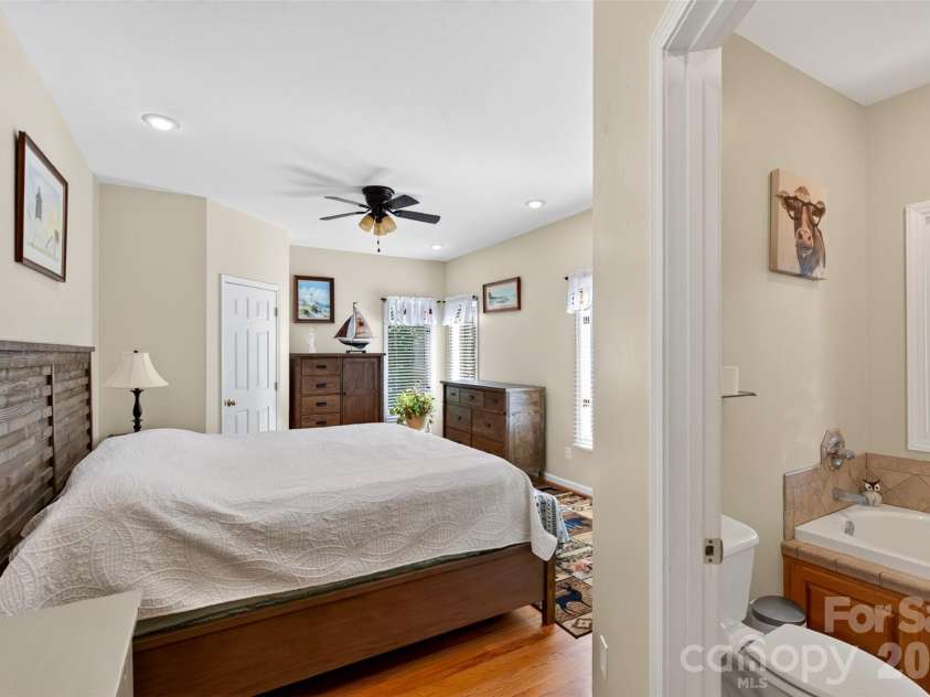 767 Hunnicut Mountain Road, Marion, NC 28752.  MLS# CAR4420437, YatesRealty ID 49727. 