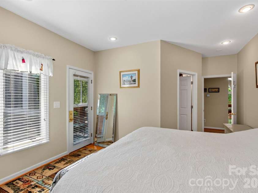 767 Hunnicut Mountain Road, Marion, NC 28752.  MLS# CAR4420437, YatesRealty ID 49727. 