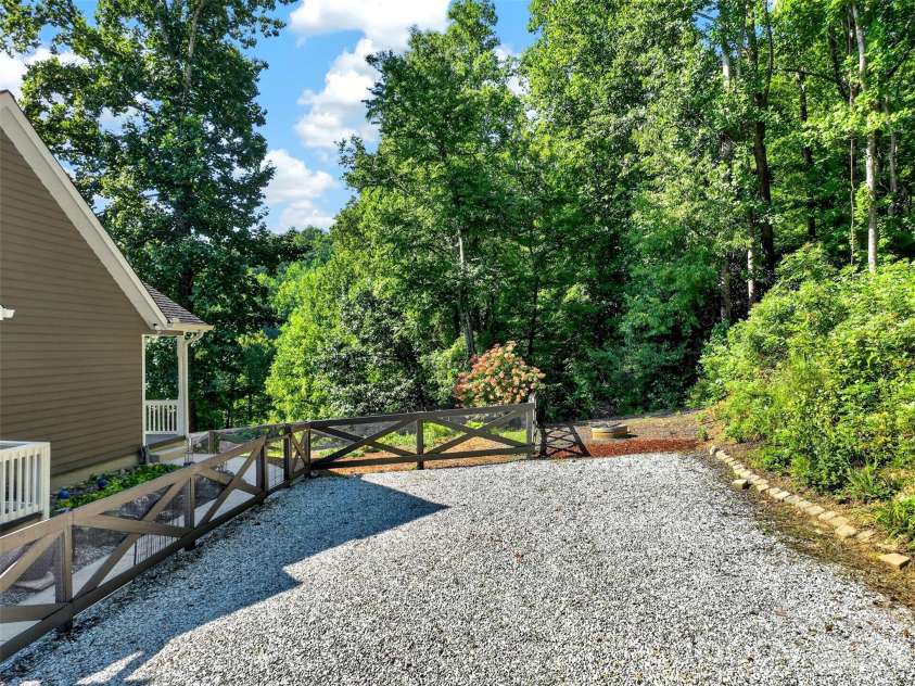 767 Hunnicut Mountain Road, Marion, NC 28752.  MLS# CAR4420437, YatesRealty ID 49727. 