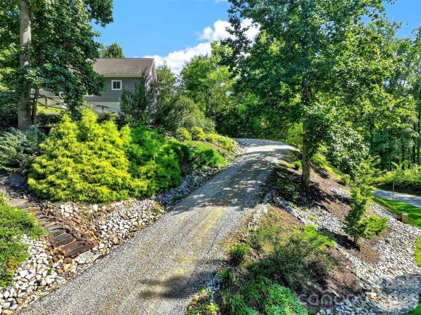767 Hunnicut Mountain Road, Marion, NC 28752.  MLS# CAR4420437, YatesRealty ID 49727. 