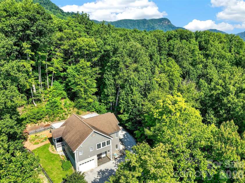 767 Hunnicut Mountain Road, Marion, NC 28752.  MLS# CAR4420437, YatesRealty ID 49727. 