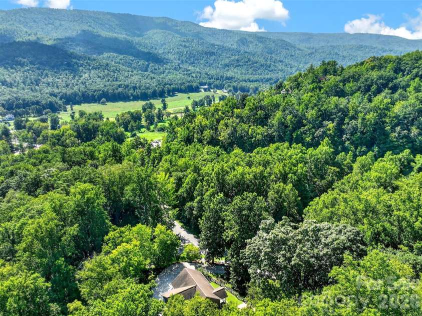 767 Hunnicut Mountain Road, Marion, NC 28752.  MLS# CAR4420437, YatesRealty ID 49727. 