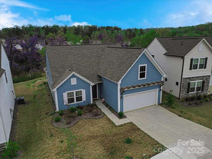 5143 Arbordale Way, Mount Holly, NC 28120.  MLS# CAR4239890, YatesRealty ID 4974. 