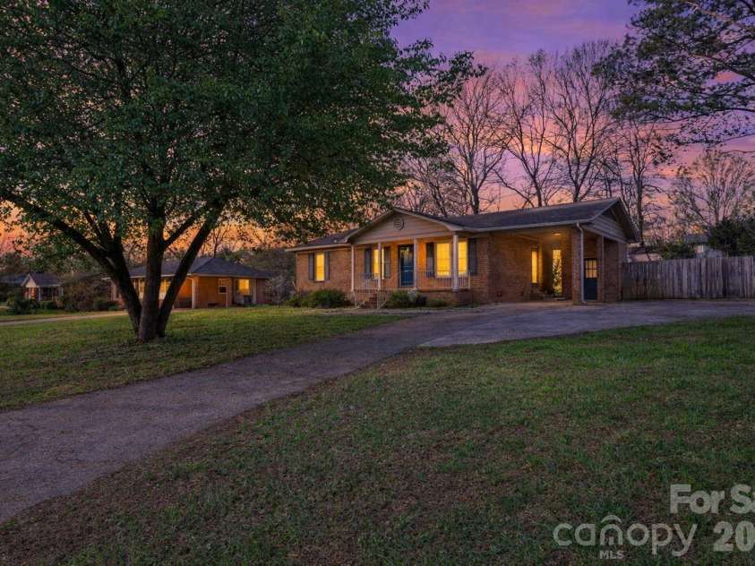 753 Nations Court, Rock Hill, SC 29730.  MLS# CAR4355043, YatesRealty ID 4974. 
