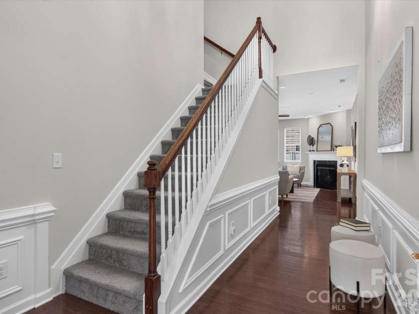 5248 Allison Lane, Charlotte, NC 28277.  MLS# CAR4422907, YatesRealty ID 49741. Hardwood floors